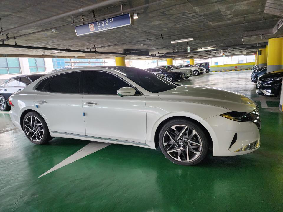 차량 이미지 2