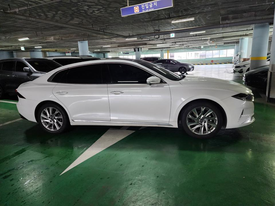 차량 이미지 2