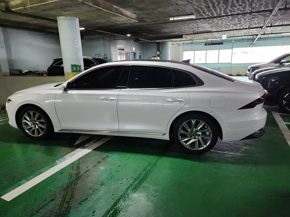 차량 이미지 4