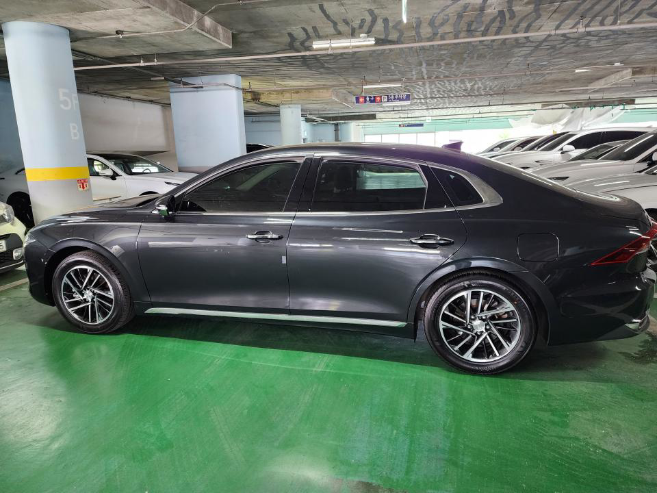 차량 이미지 4