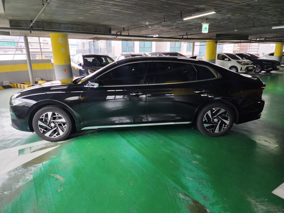 차량 이미지 4