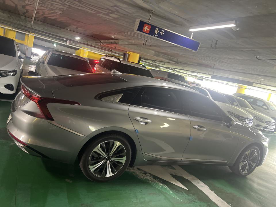 차량 이미지 4