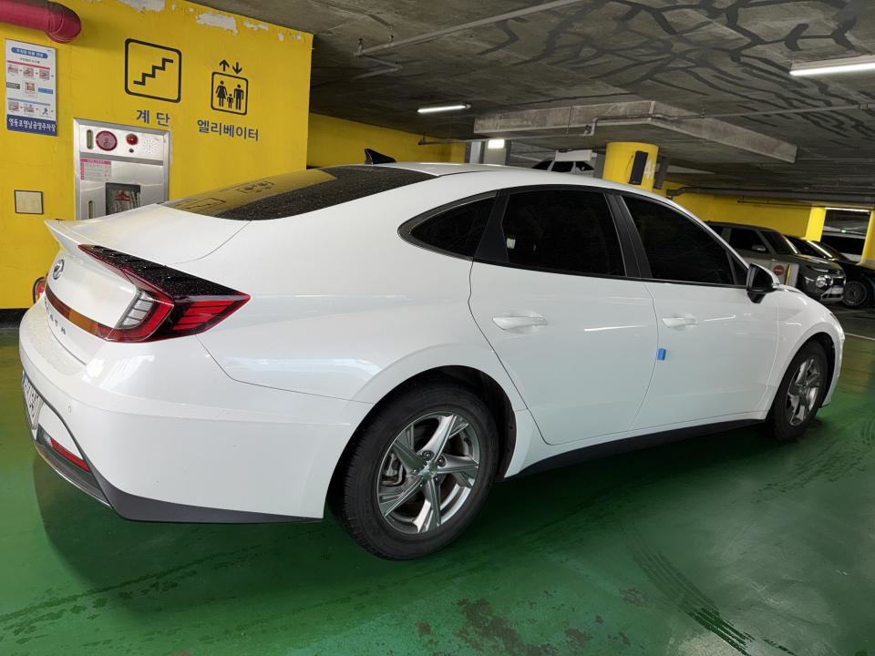 차량 이미지 4