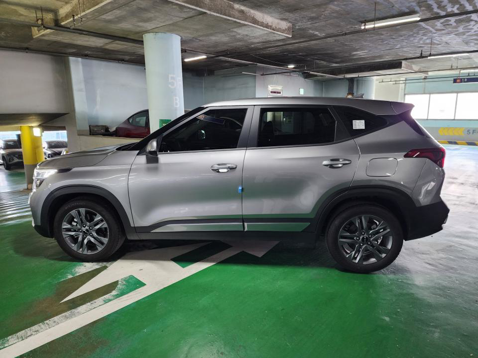 차량 이미지 4