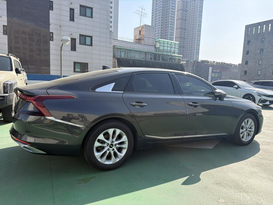 차량 이미지 4