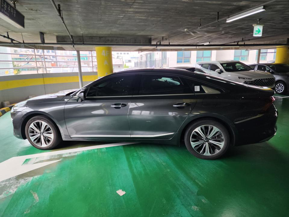 차량 이미지 4