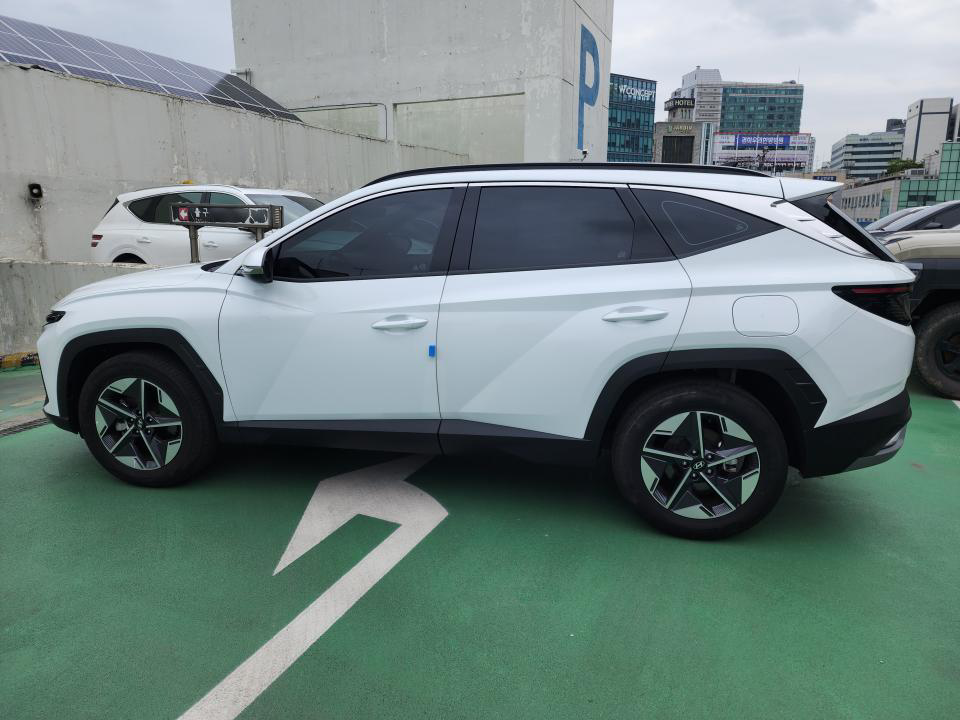 차량 이미지 4