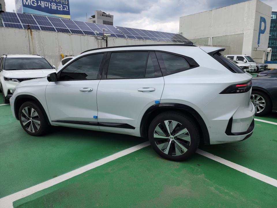 차량 이미지 4